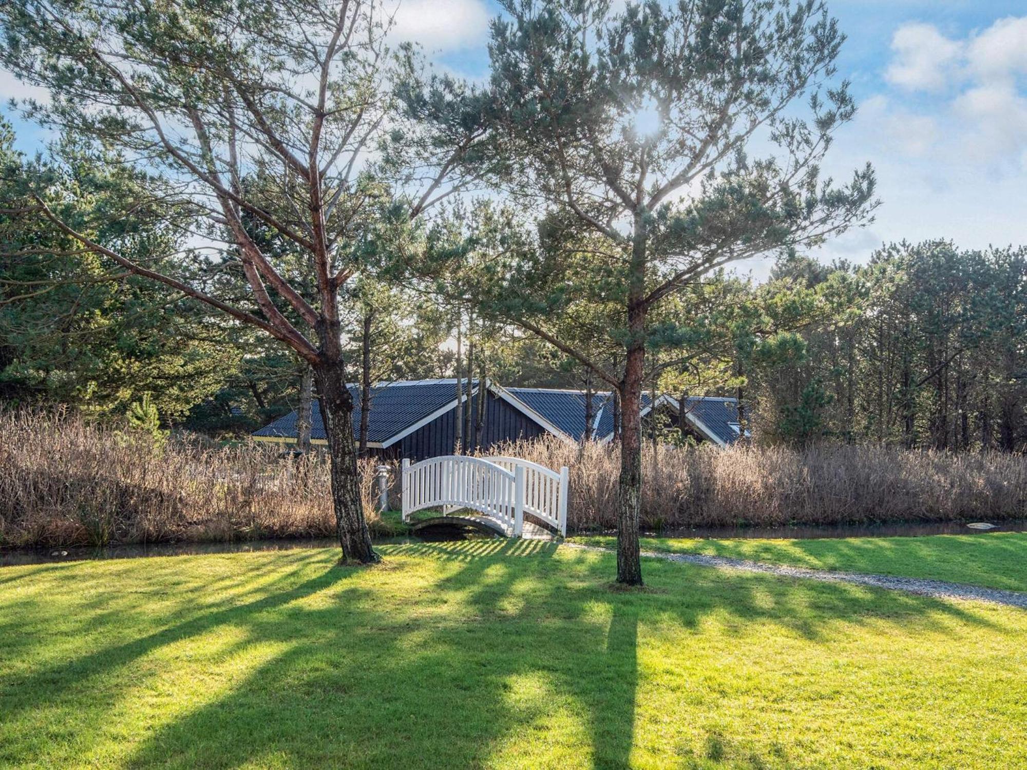 6 Person Holiday Home In Bl Vand Blåvand Exterior foto